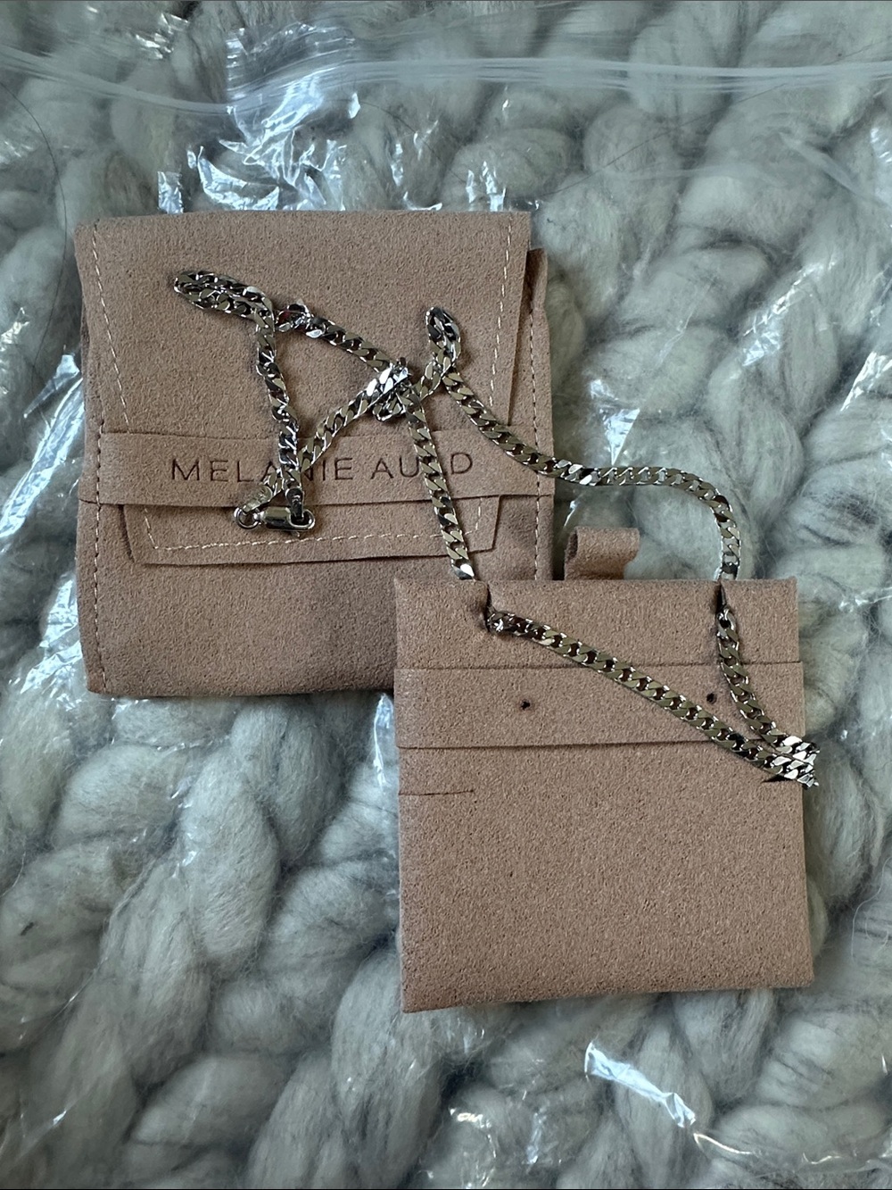 Melanie Auld - Curb Chain - Sterling Silver
18"